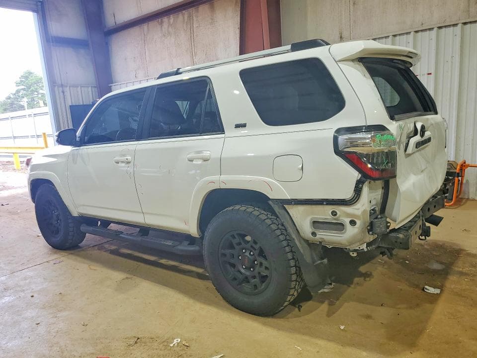 2022 TOYOTA 4RUNNER SR5 PREMIUM 2