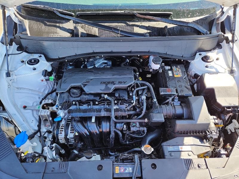 2025 HYUNDAI KONA SEL 12