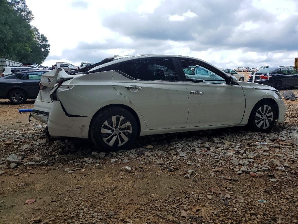 2019 NISSAN ALTIMA S 3