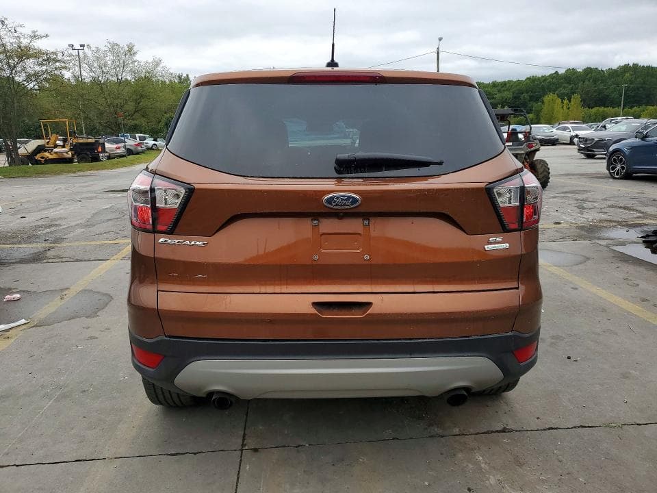 2017 FORD ESCAPE SE 6