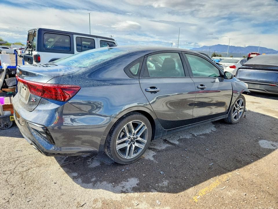 2019 KIA FORTE S 3