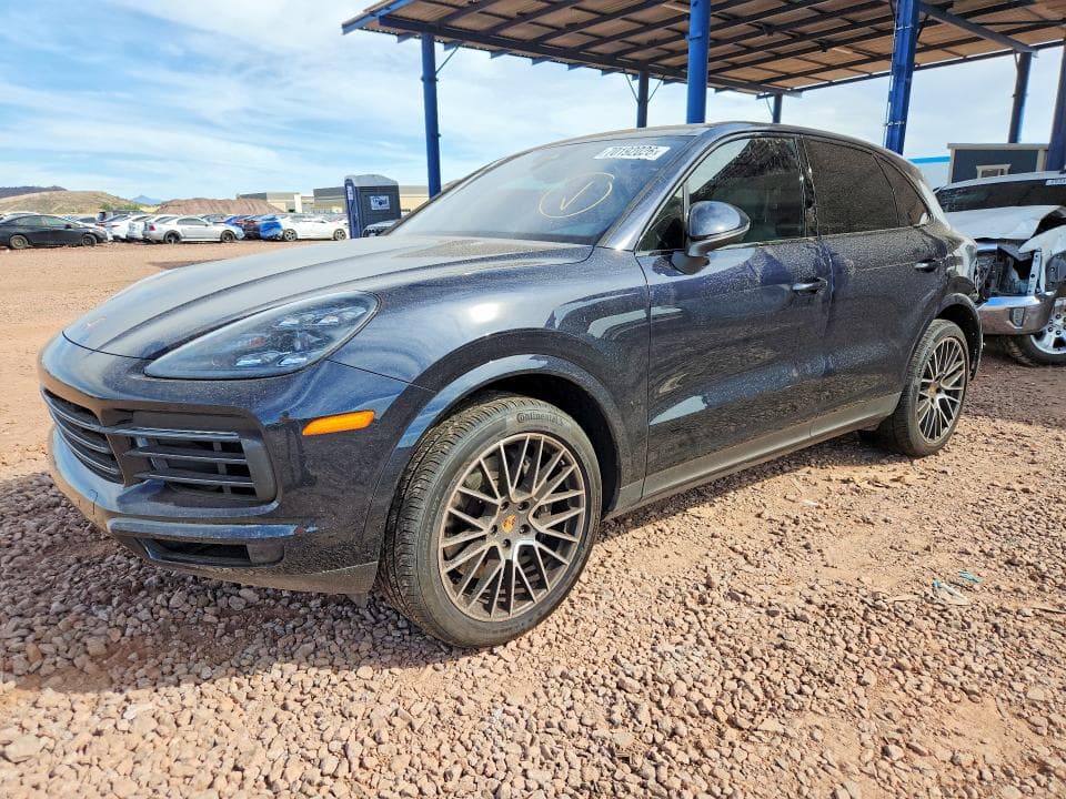 2022 PORSCHE CAYENNE - 1