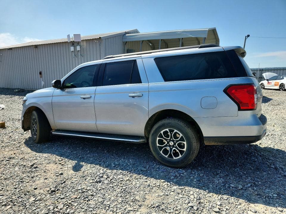 2022 FORD EXPEDITION MAX XLT 2
