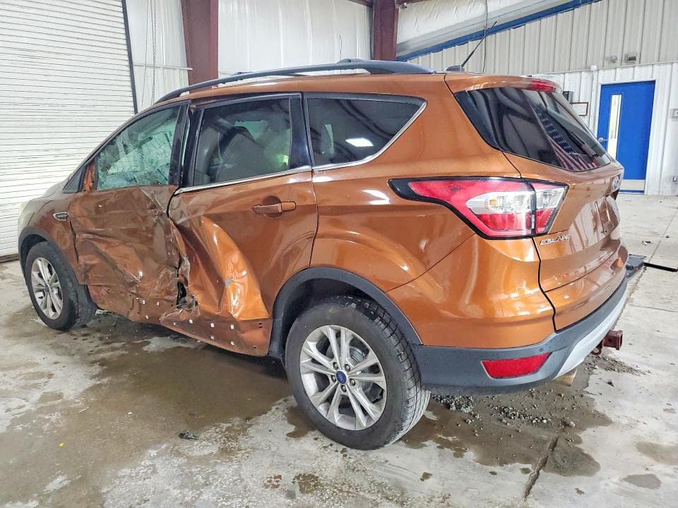 2017 FORD ESCAPE SE 2