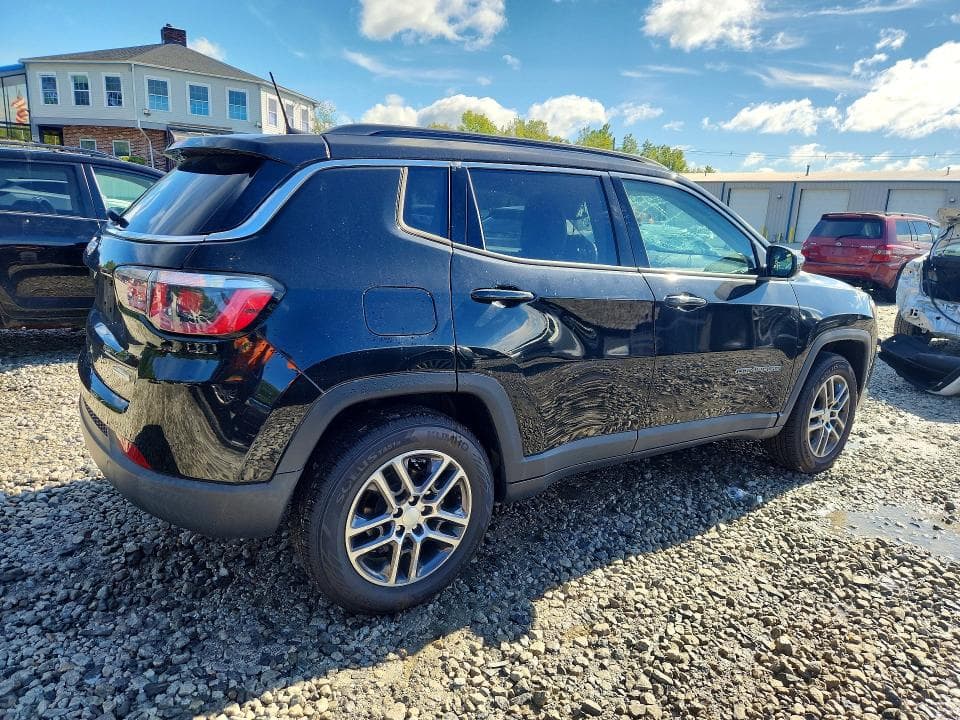 2017 JEEP COMPASS LATITUDE 3