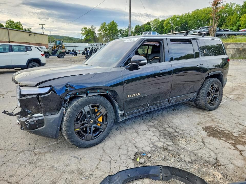 2023 RIVIAN R1S ADVENTURE - 1