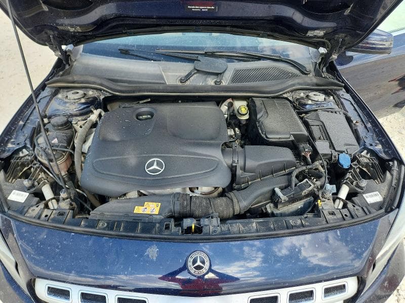 2018 MERCEDES-BENZ GLA 250 4MATIC 11