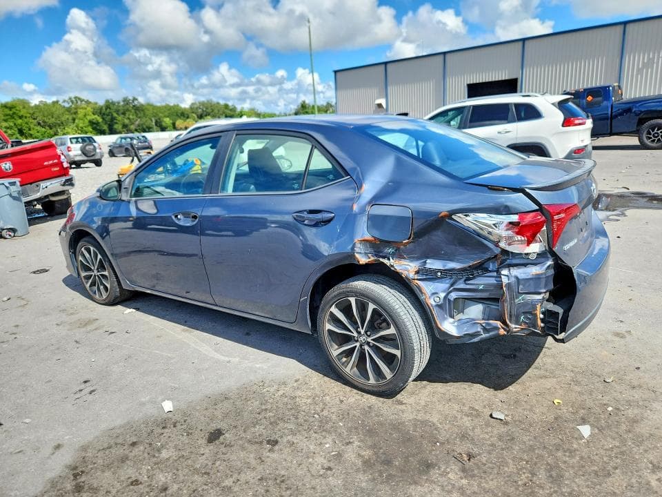 2018 TOYOTA COROLLA SE 2
