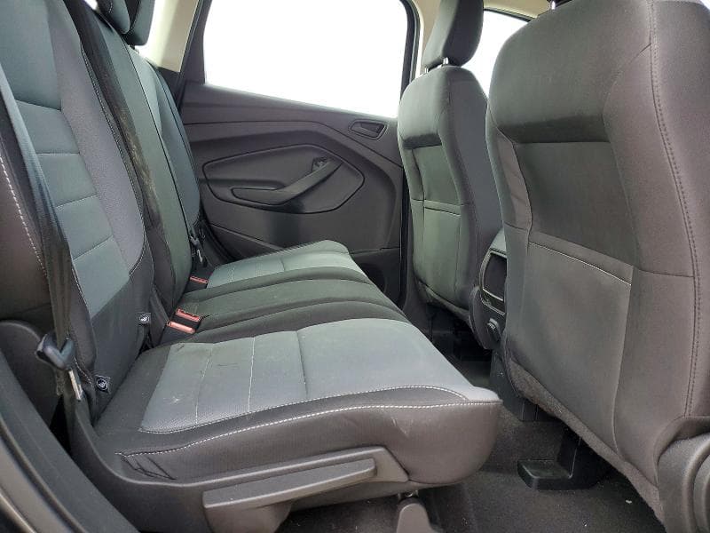 2018 FORD ESCAPE S 11