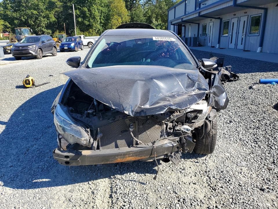 2019 TOYOTA COROLLA SE 5