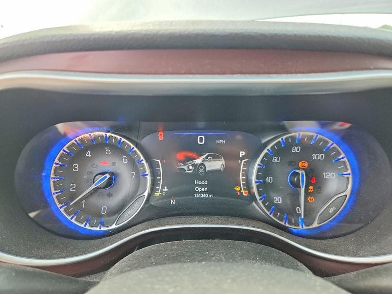 2017 CHRYSLER PACIFICA LIMITED 9
