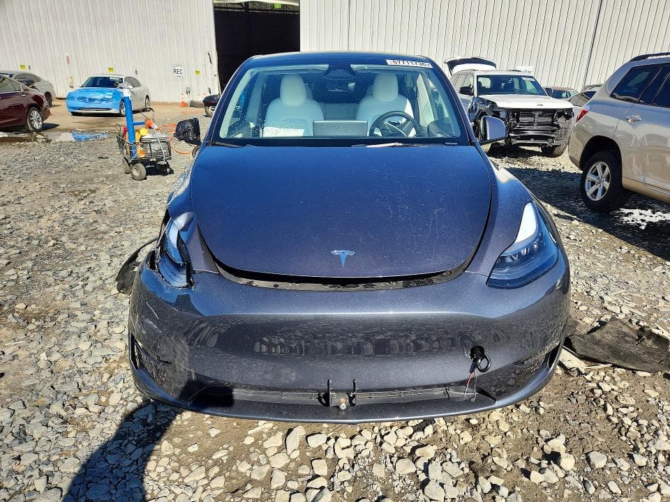 2023 TESLA MODEL Y 5