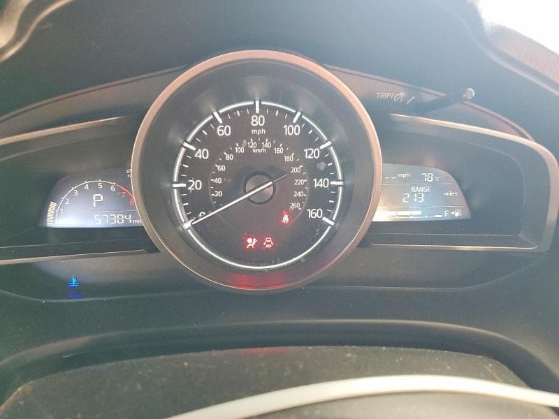 2018 MAZDA 3 TOURING 9