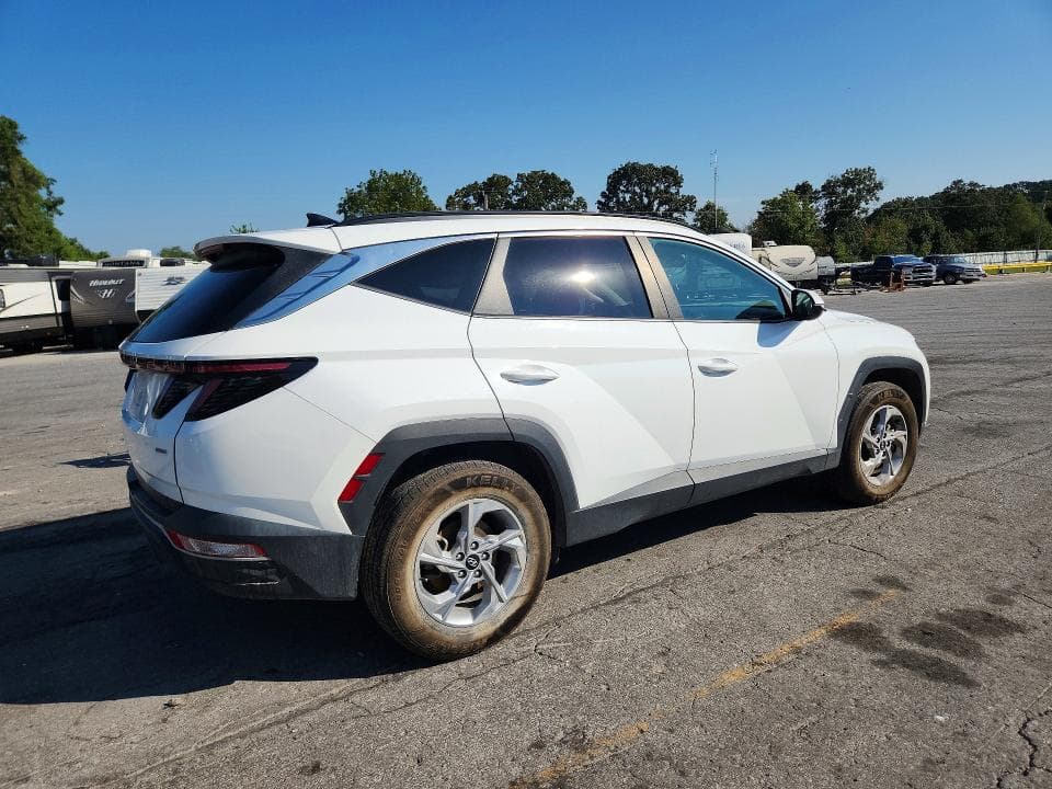 2023 HYUNDAI TUCSON SEL 3