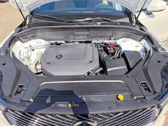 2026 VOLVO XC90 PLUS 13