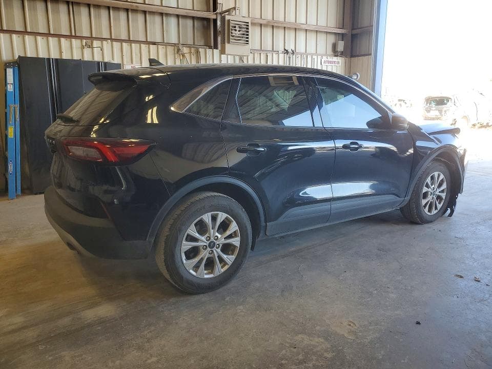 2023 FORD ESCAPE ACTIVE 3