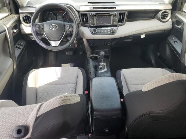 2017 TOYOTA RAV4 XLE 8