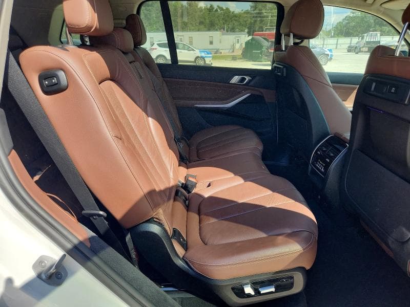 2021 BMW X7 XDRIVE40I 11