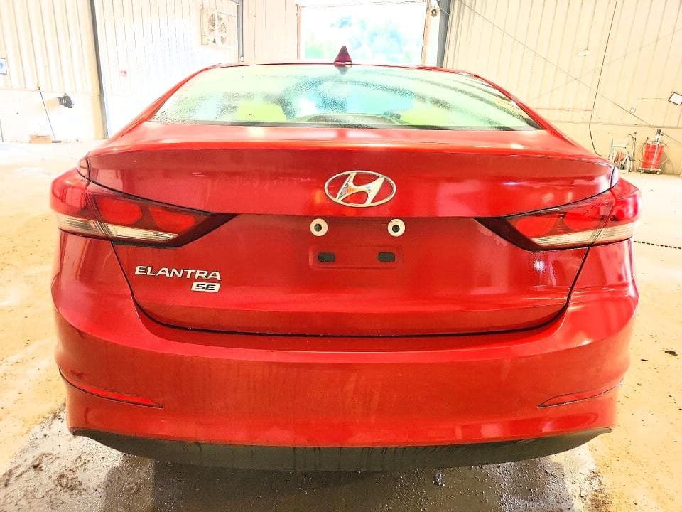 2017 HYUNDAI ELANTRA SE 6