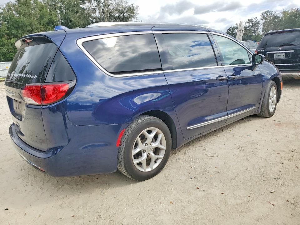 2018 CHRYSLER PACIFICA TOURING L PLUS 3