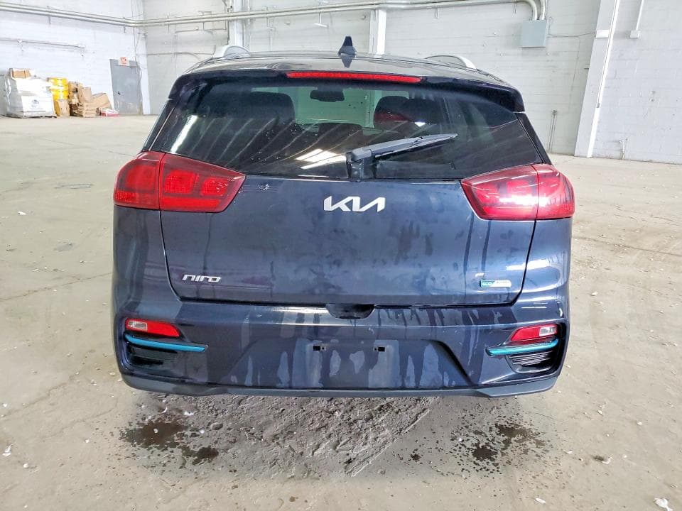 2022 KIA NIRO EV S 6