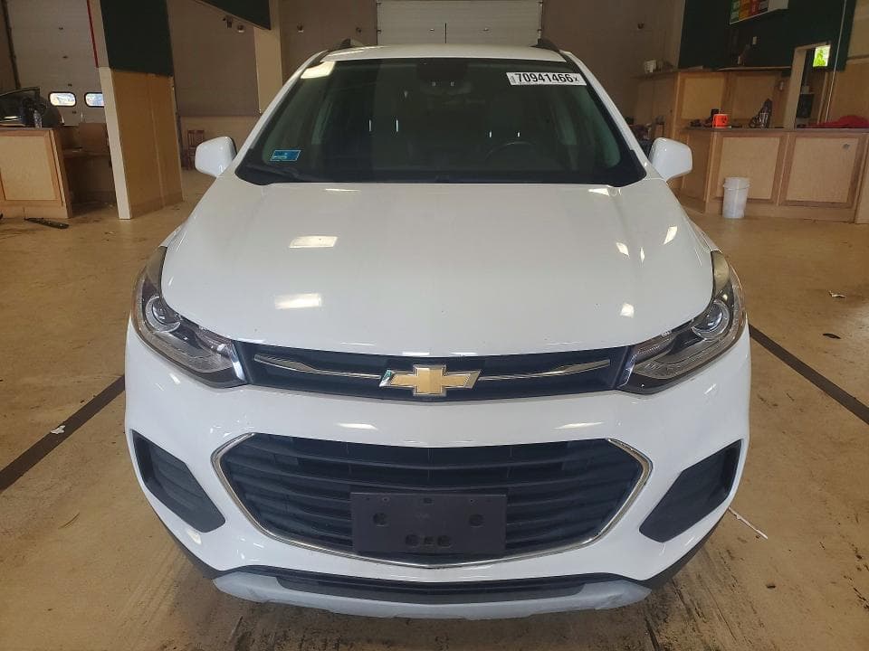 2018 CHEVROLET TRAX 1LT 5