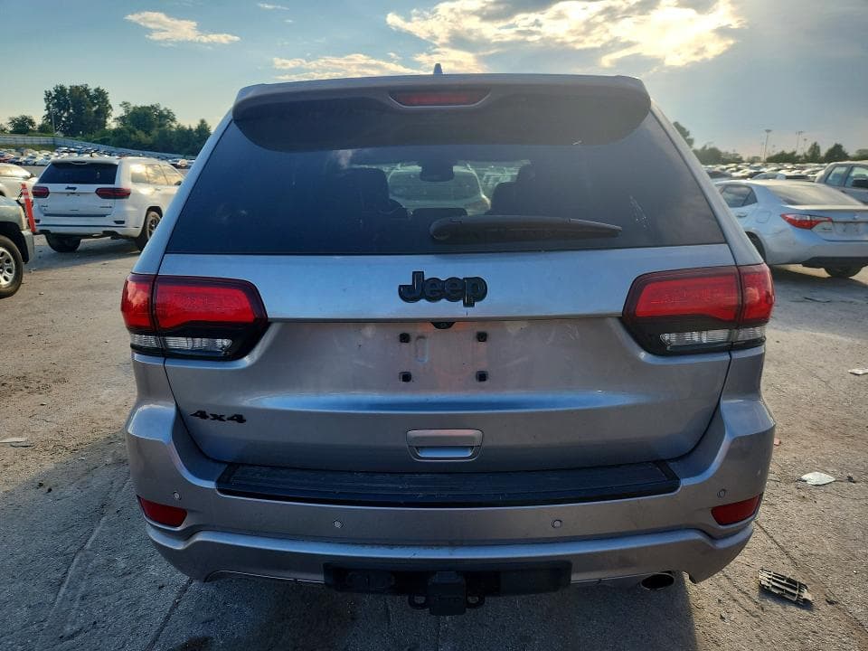 2017 JEEP GRAND CHEROKEE LAREDO 6