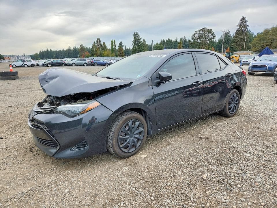 2018 TOYOTA COROLLA LE - 1