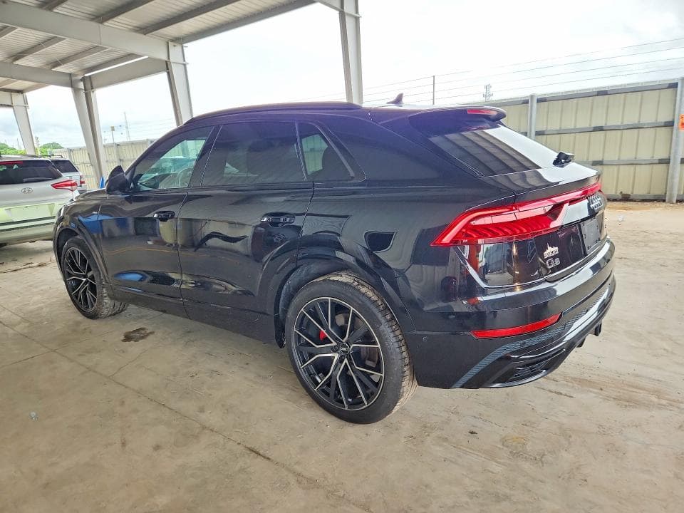 2019 AUDI Q8 PRESTIGE S-LINE 2
