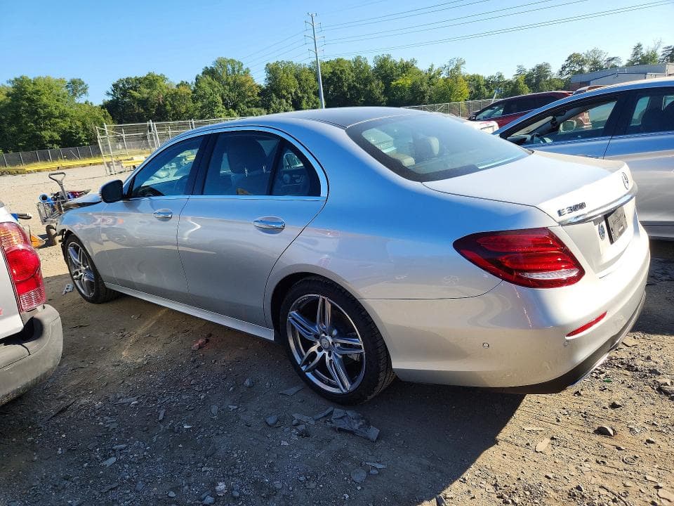 2017 MERCEDES-BENZ E 300 4MATIC 2