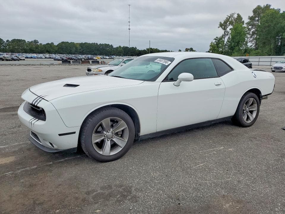 2020 DODGE CHALLENGER SXT