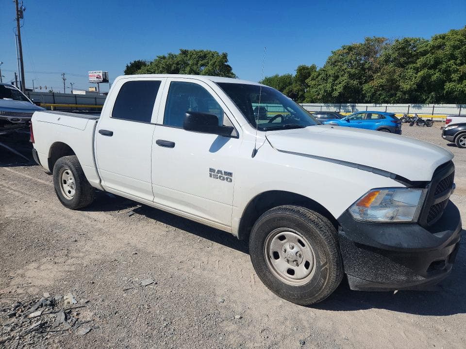 2017 RAM 1500 ST 4