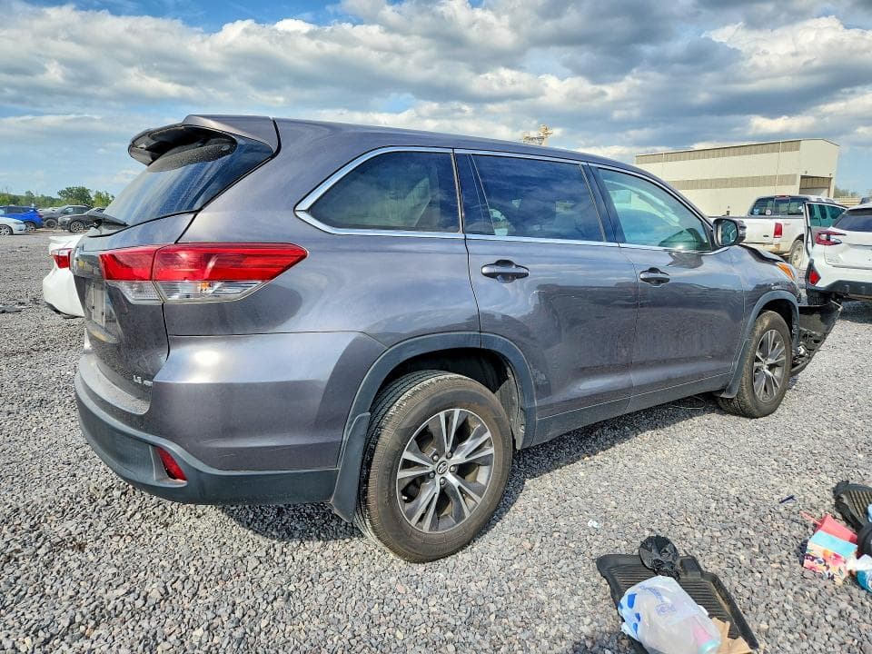 2019 TOYOTA HIGHLANDER LE PLUS 3