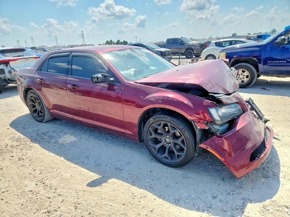 2019 CHRYSLER 300 TOURING 4