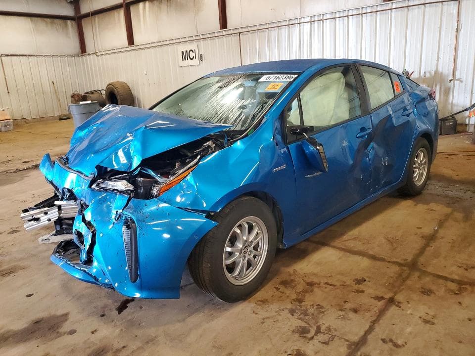 2019 TOYOTA PRIUS LE