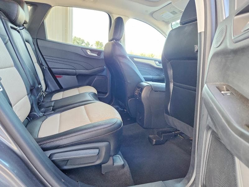 2021 FORD ESCAPE TITANIUM 10