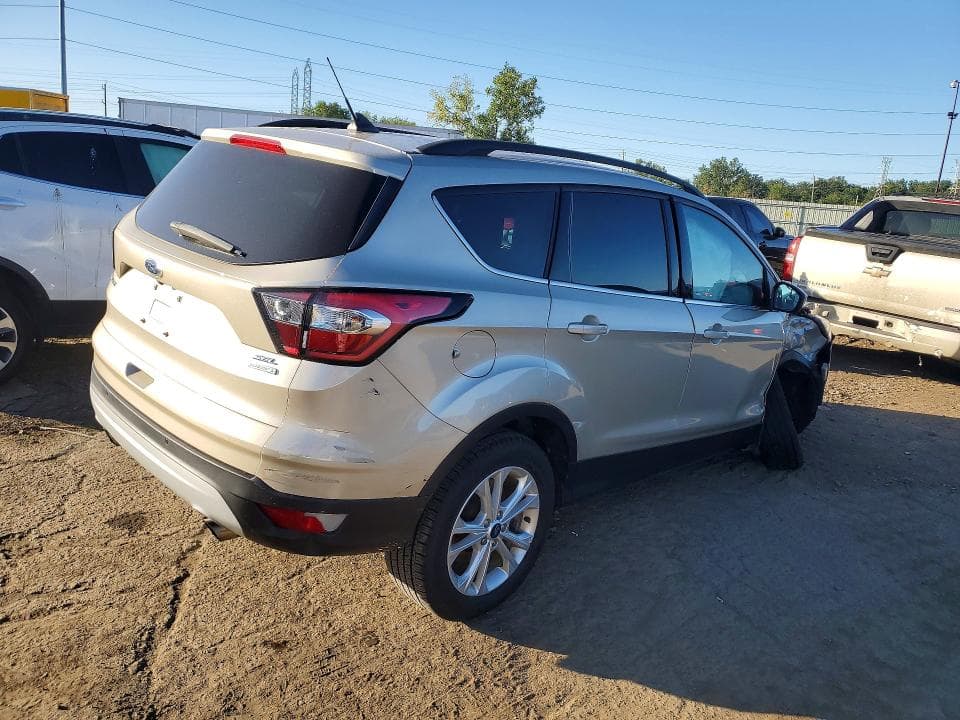 2018 FORD ESCAPE SEL 3