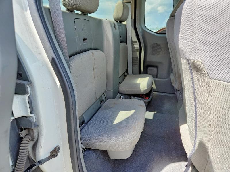 2019 NISSAN FRONTIER S 10