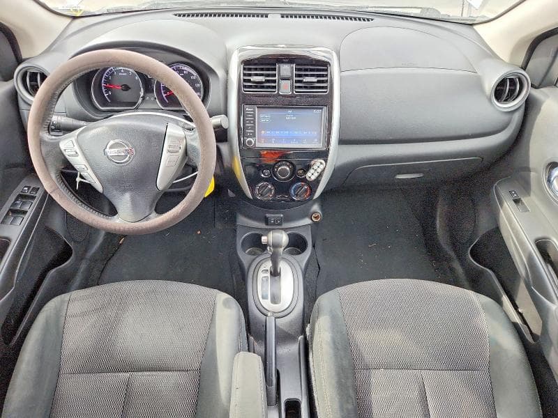 2018 NISSAN VERSA SV 8