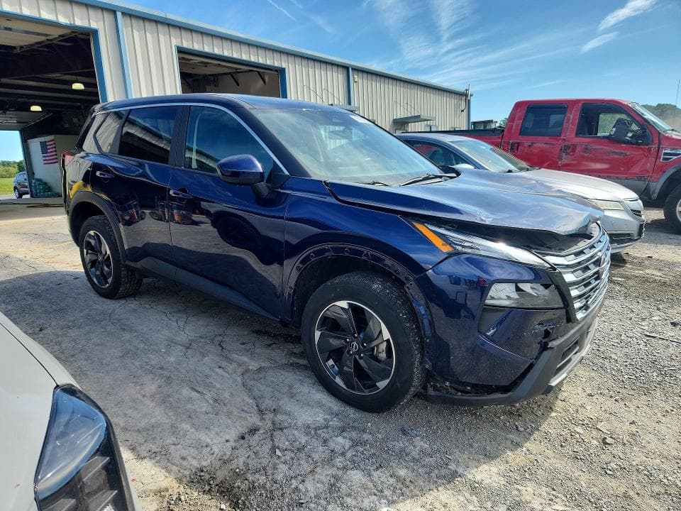 2025 NISSAN ROGUE SV 4