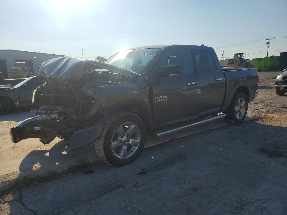 2018 RAM 1500 SLT - 1