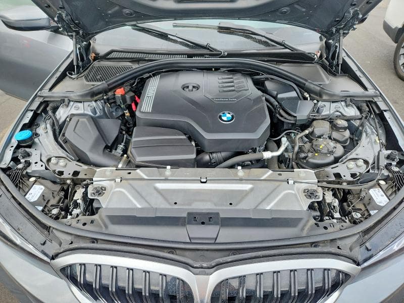 2023 BMW 330XI 11