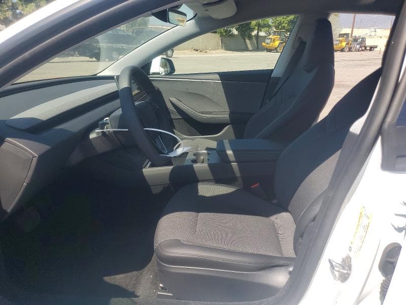 2025 TESLA MODEL 3 7