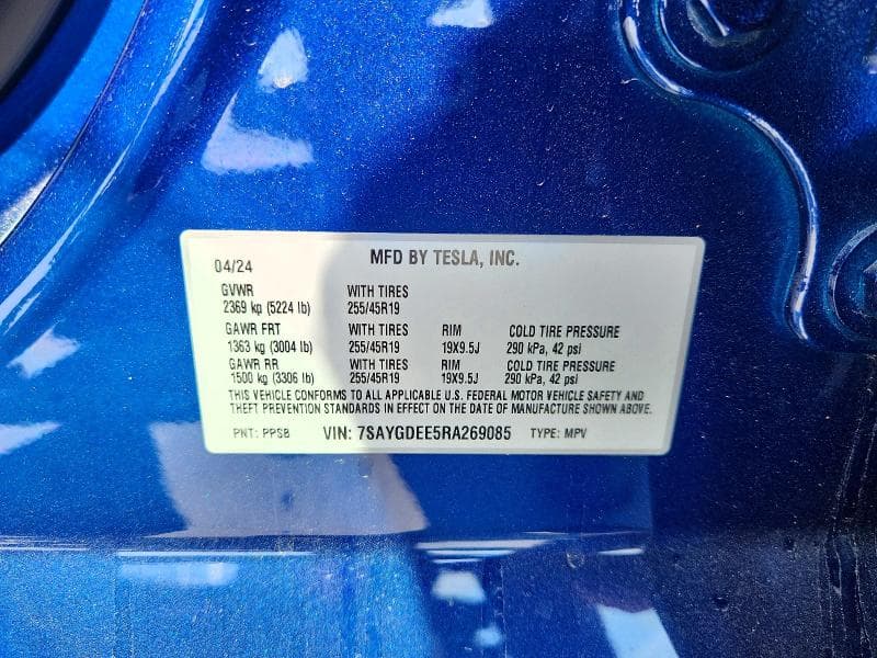 2024 TESLA MODEL Y 12