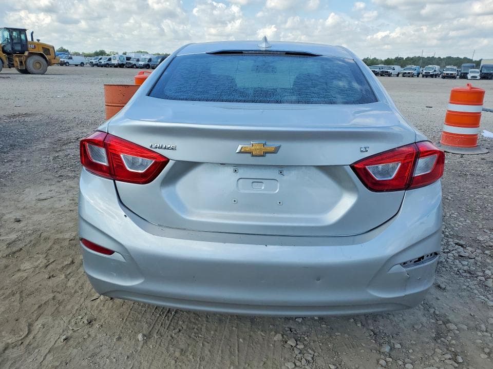 2018 CHEVROLET CRUZE LT 6