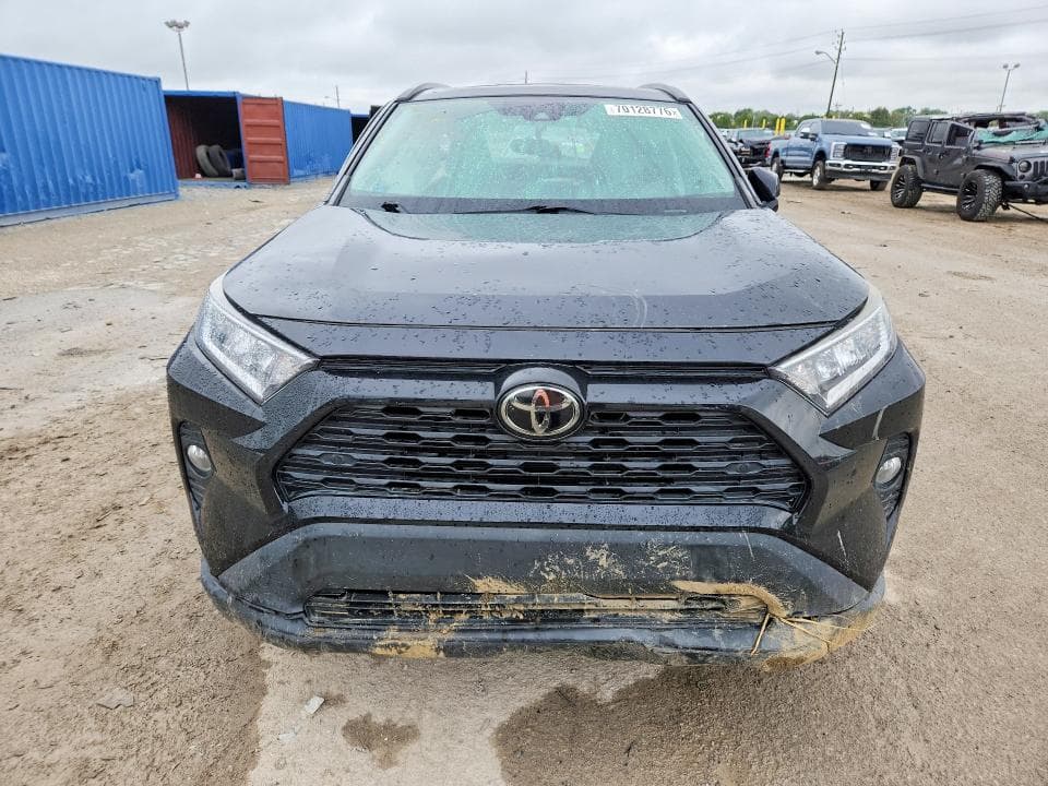 2019 TOYOTA RAV4 XLE PREMIUM 5