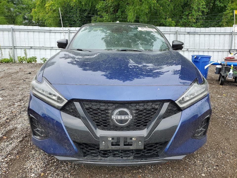 2023 NISSAN MAXIMA SR 5
