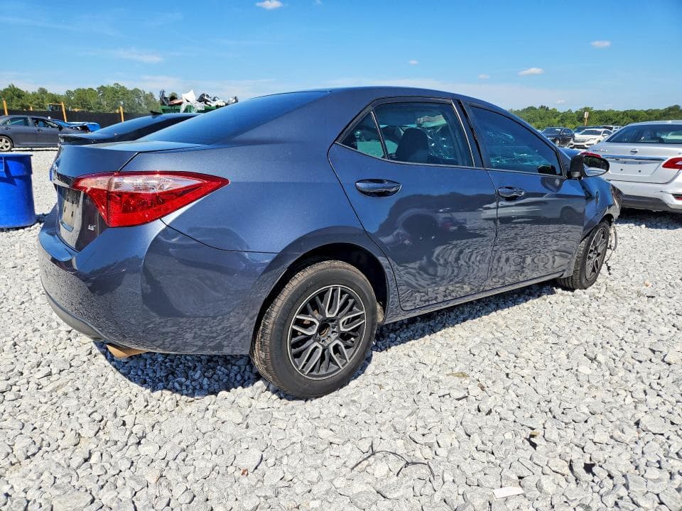 2019 TOYOTA COROLLA LE 3