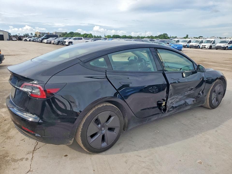 2023 TESLA MODEL 3 3