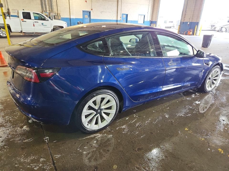 2022 TESLA MODEL 3 3